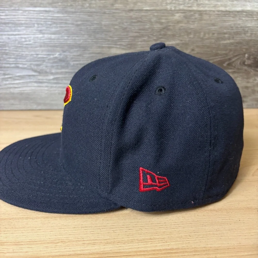 Cleveland Cavaliers Hat Cap Fitted Blue 7 1/8 NBA Basketball New Era